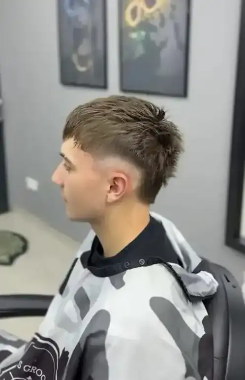 Corte texturizado realizado en FLAMA BARBER SHOP